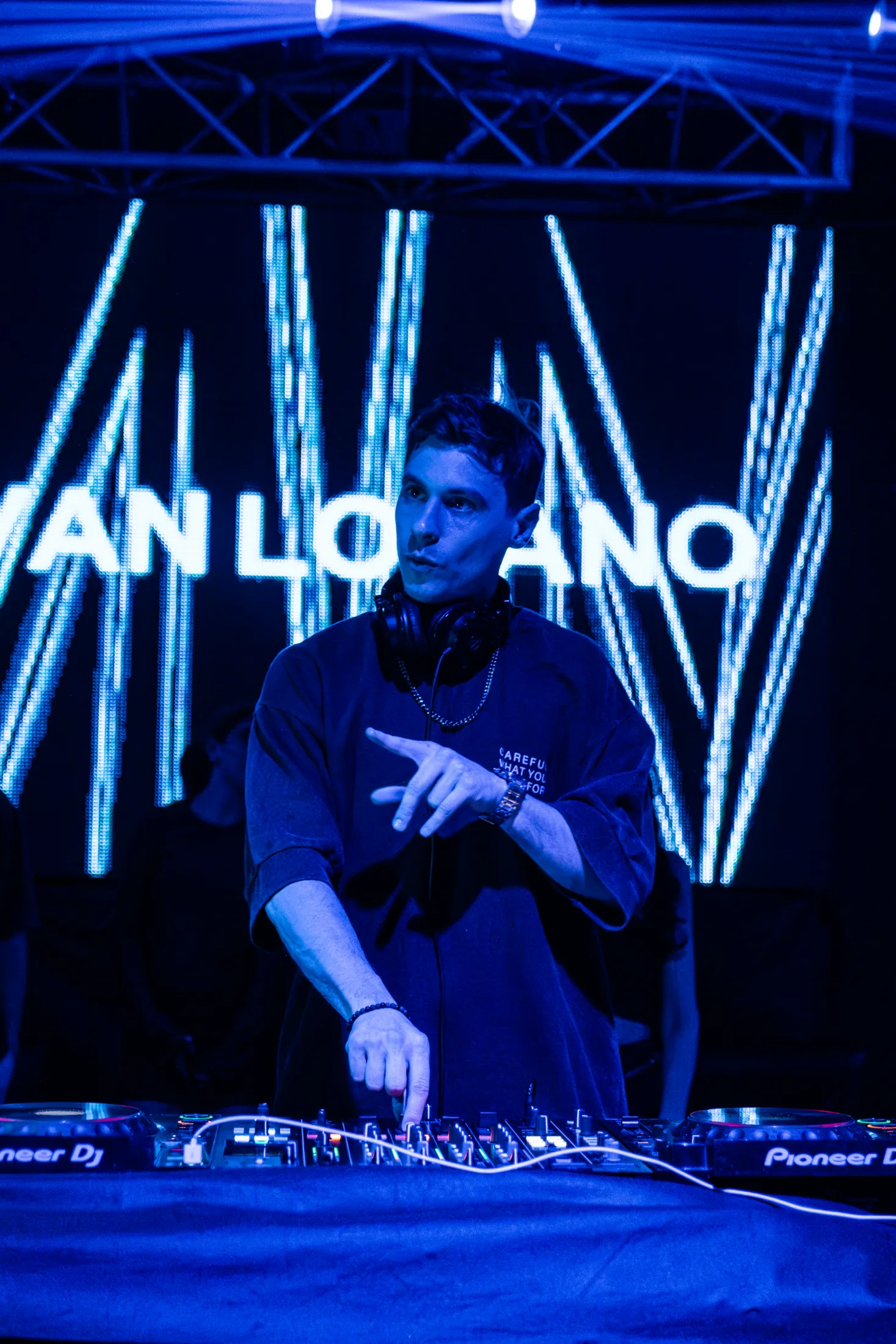Ivan Lozano biografia